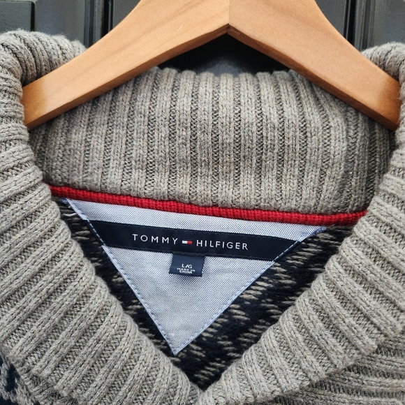 90's Tommy Hilfiger Geometric Print Pullover Shawl Collar Y2K - Picture 3 of 14